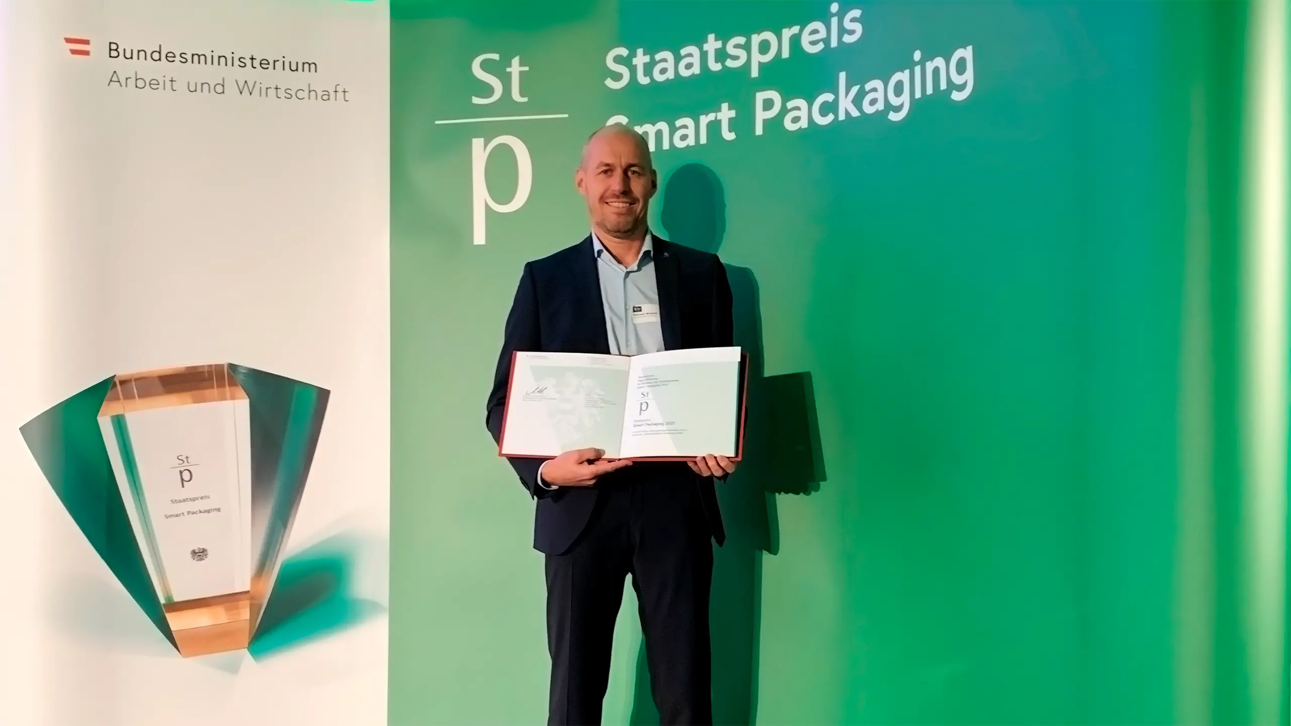 Staatspreis ‚Smart Packaging‘ für den Onlineshop "die-verpackungs-druckerei"